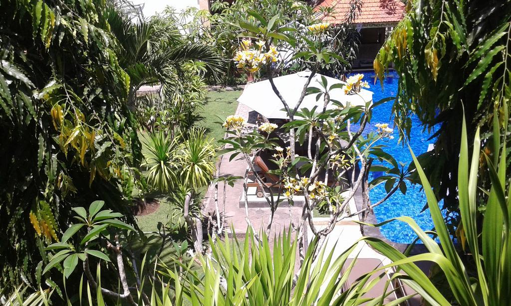 Nitya Home Stay Lembongan Нуса-Лембонган Экстерьер фото